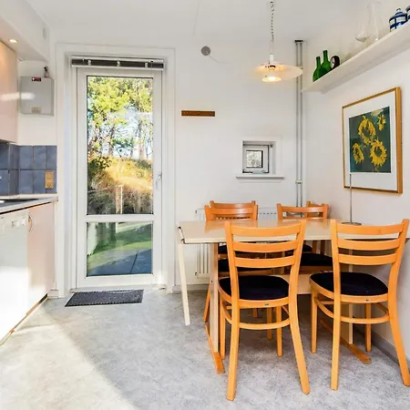 8 Person In R M Holiday home