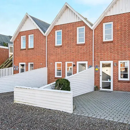 8 Person In R M Ferienhaus Sønderby